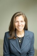 A Top Expert Explains How Connecting with Others is Life Saving