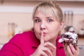 Food Cues &amp; Obesity: Does Your Brain Influence What You Eat?