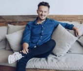 Intuitive Fasting: The Flexible Four-Week Intermittent Fasting Plan to Recharge Your Metabolism and Renew Your Health