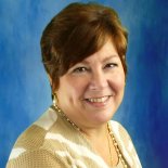 ep3-creating-a-sense-of-community-denise-mananas